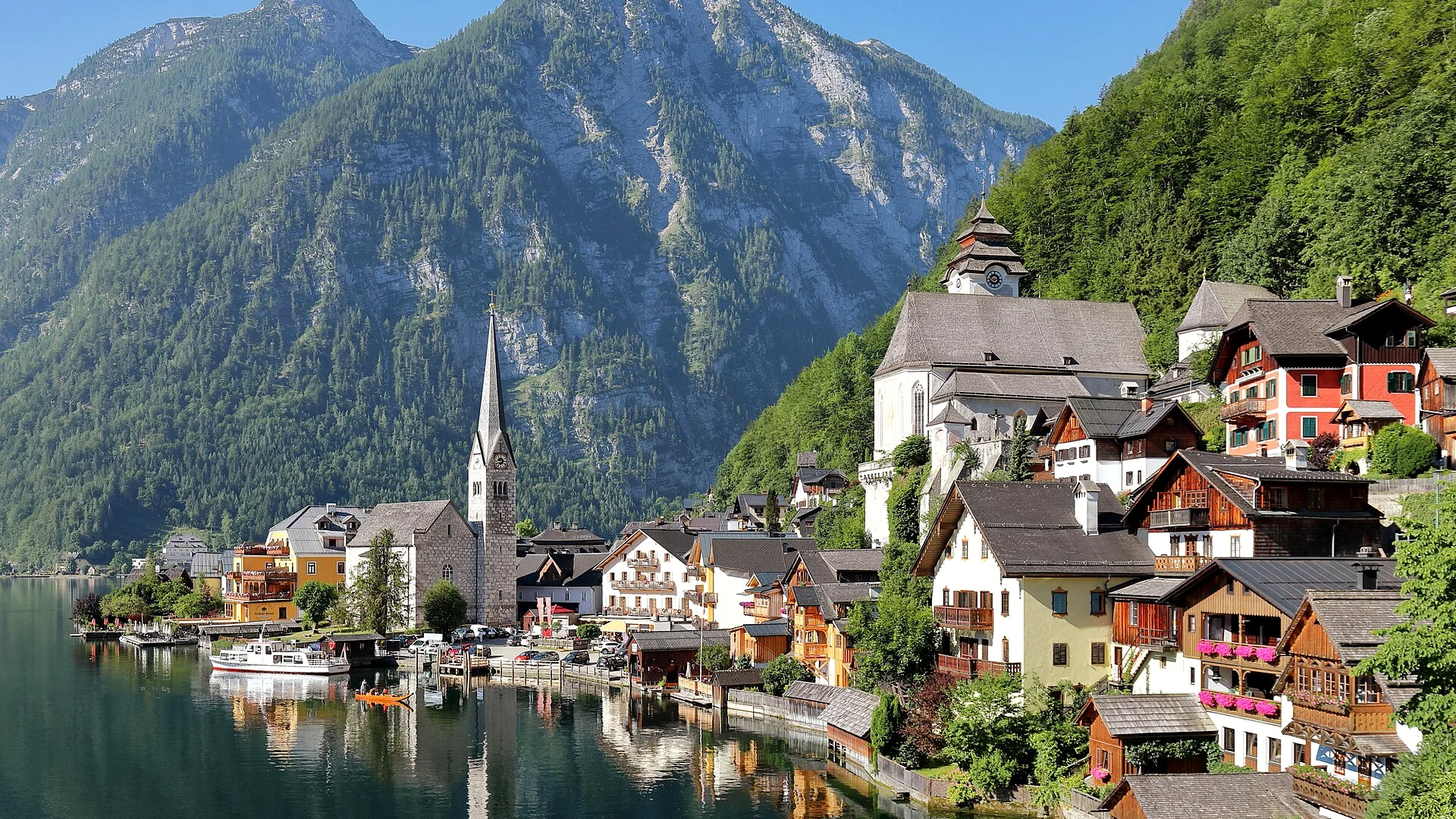 Escaping the Crowds in Hallstatt: Secret Overlooks & Alpine Lake Hikes